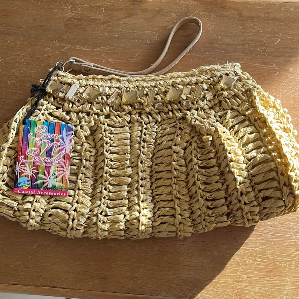 Sun n Sand raffia clutch bag NWT